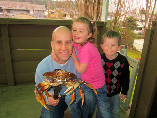 Crabbing on Vancouver Island with the whole family