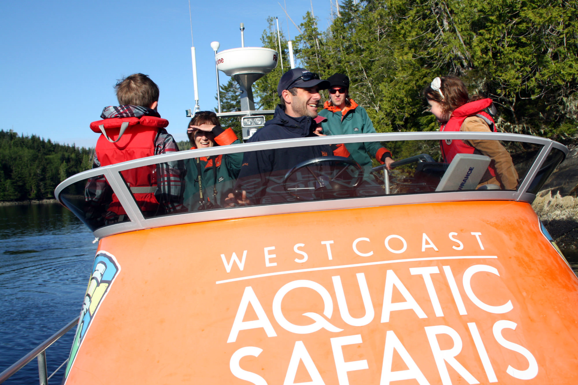 Bear Watching, Tofino, Tofino Bear Watching, West Coast Aquatic Safaris