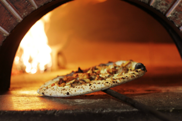 Victoria Italian restaurants, Victoria wood stove pizza