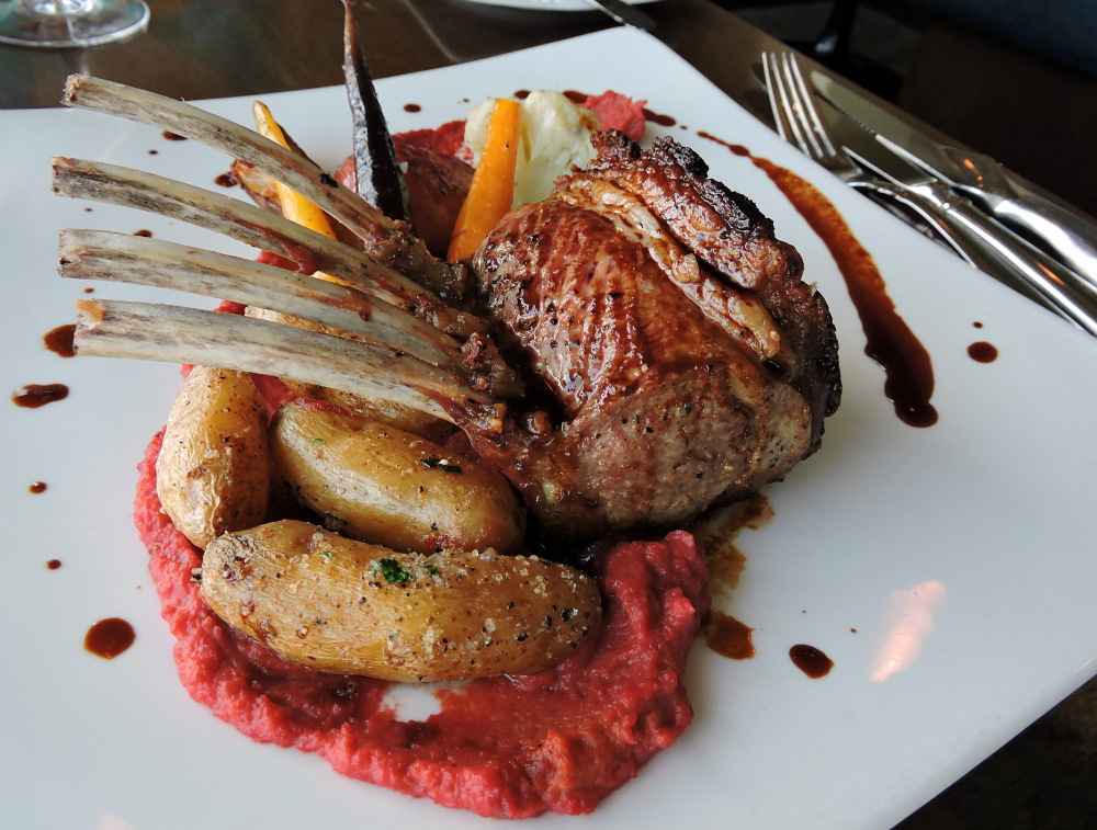 Lamb Rack, Vista 18, Where to eat in Victoria, Romantic hotels, Chateau Victoria