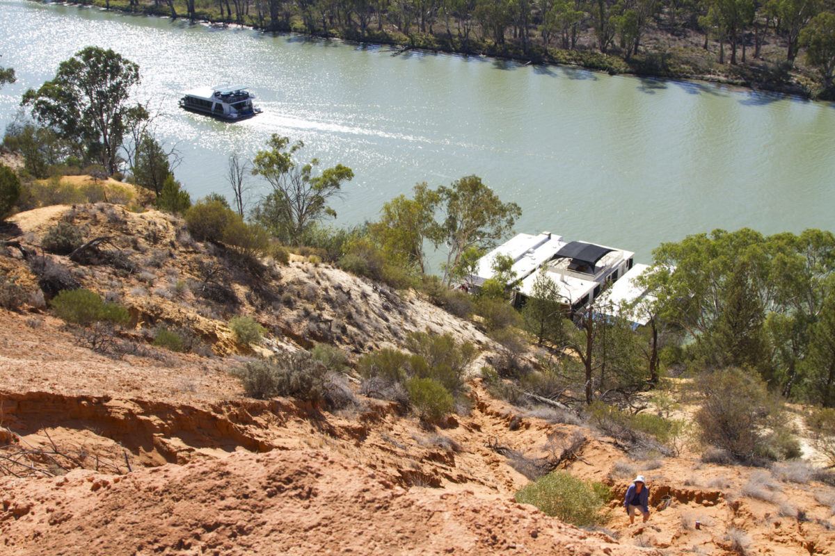 Murray River Houseboat