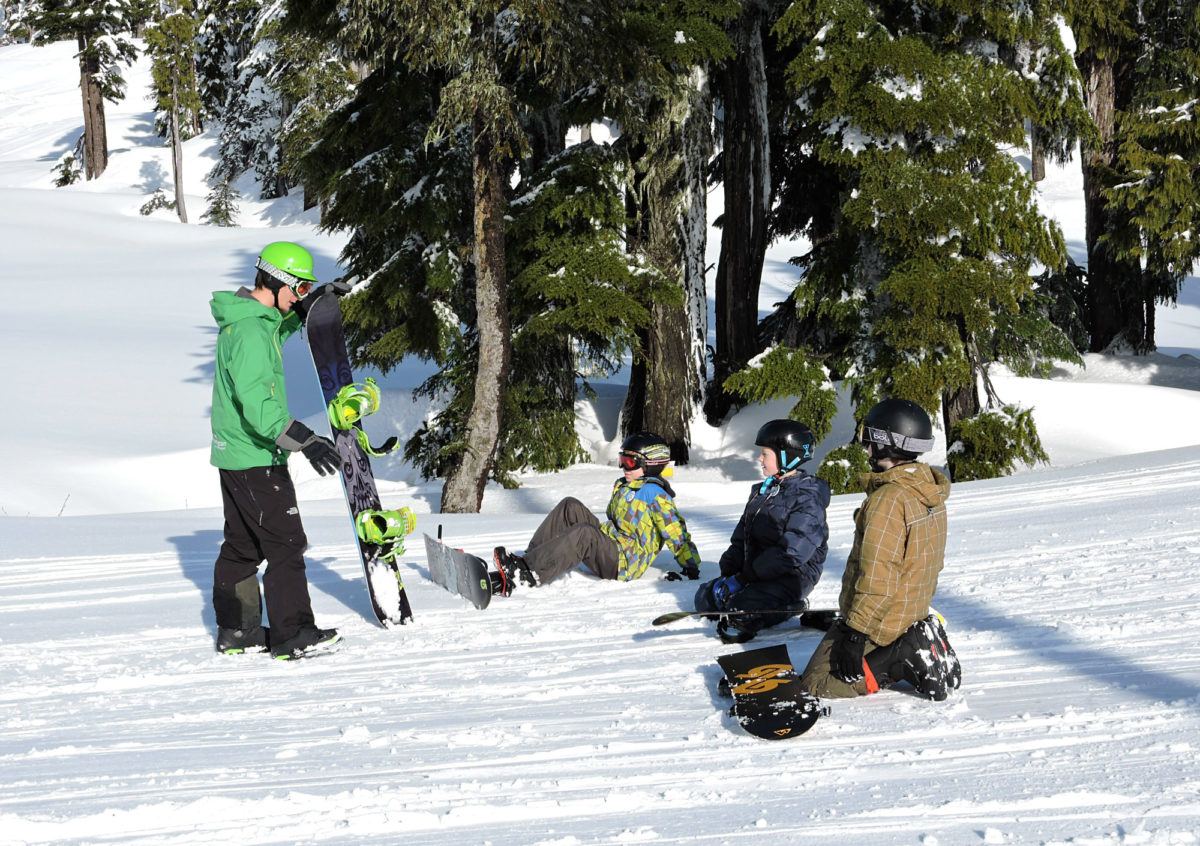 Mount Washington Evergreen Lodge, Mount Washington Alpine Resort, Ski lessons on Mount Washington, Mount Washington Snow School, Comox Valley