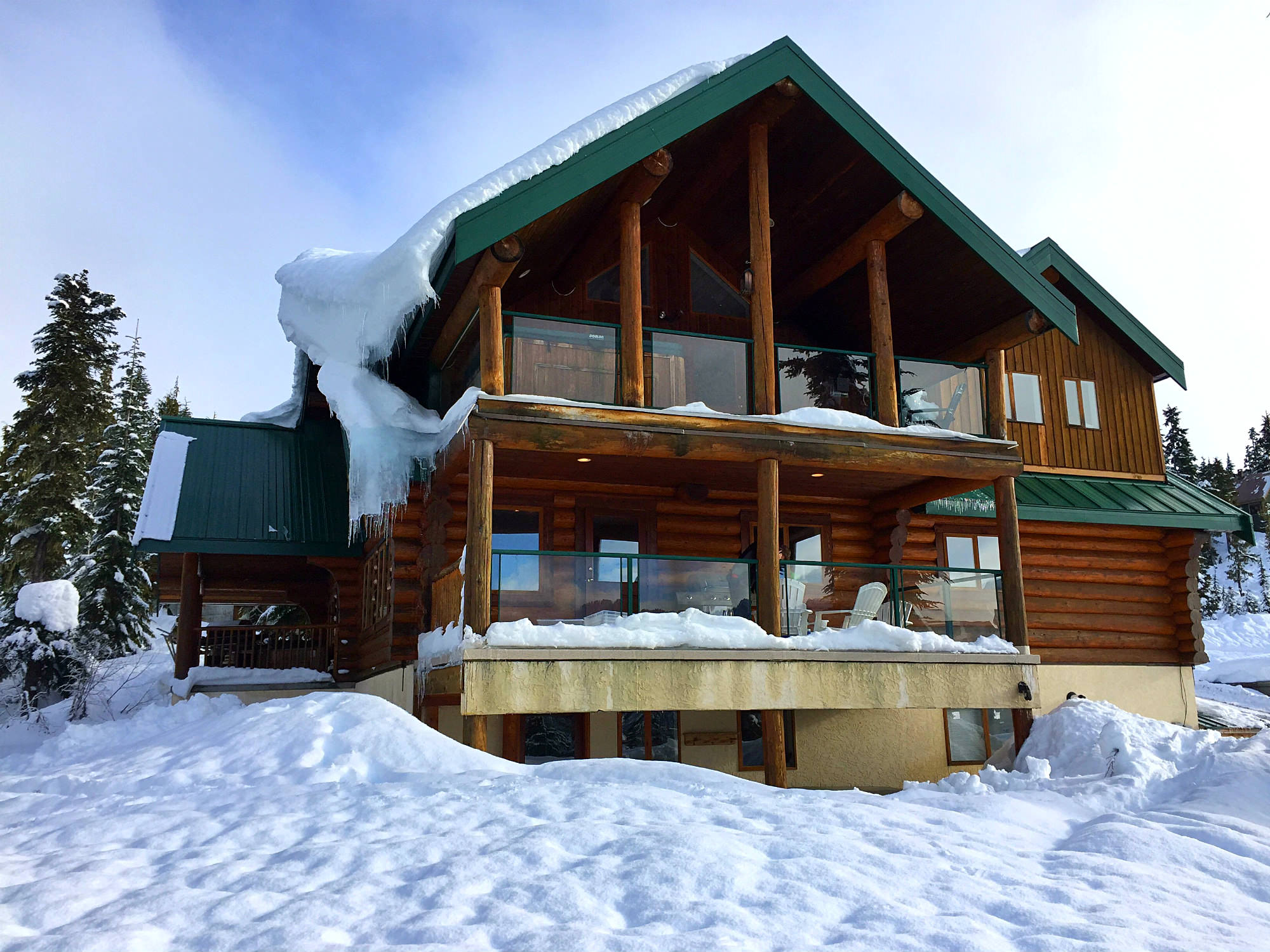 Mount Washington Accommodations, Wintergreen Lodge, where to stay on Mount Washington, where to stay on Mount Washington Alpine Resort