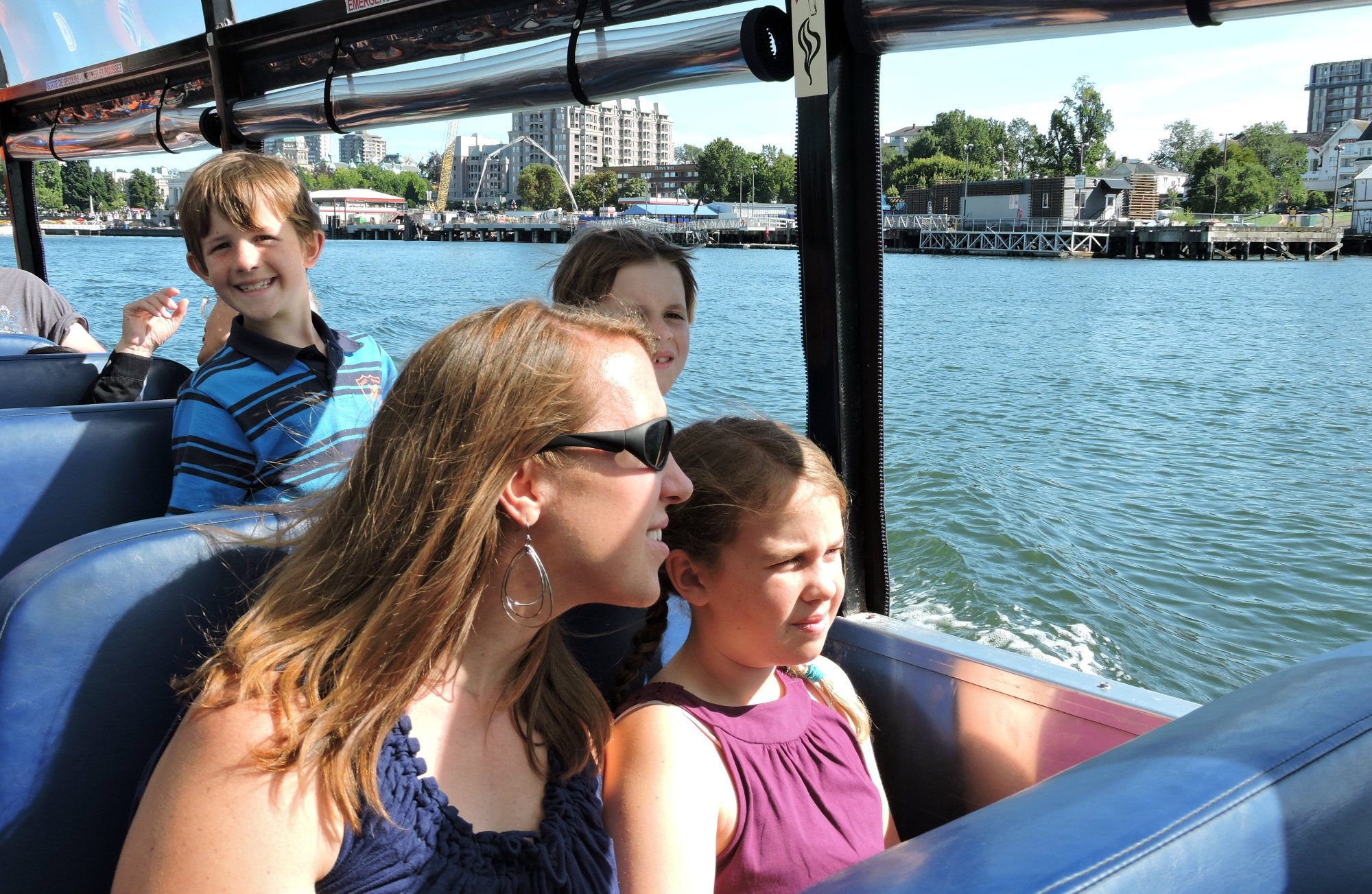 Victoria Hippo Tours, Hippo Bus Tour Victoria, Victoria Tours, Hippo Tours Vancouver Island, Victoria family tours, Victoria, Vancouver Island hippo tours