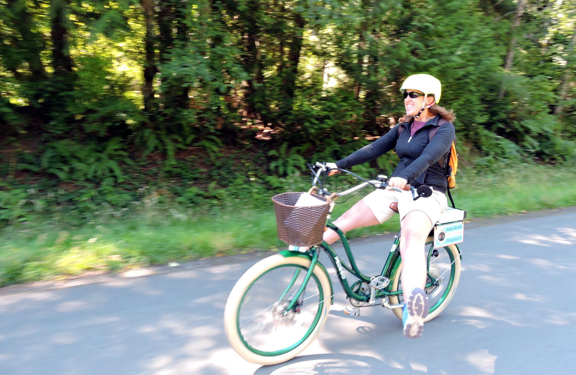 Qualicum Beach Bike Tours, Pedego Electric Bikes, Parksville Electric Bikes, Qualicum Beach activities, Qualicum Beach Vacations, Vancouver Island Tours, Vancouver Island Vacations, Traveling Islanders, 