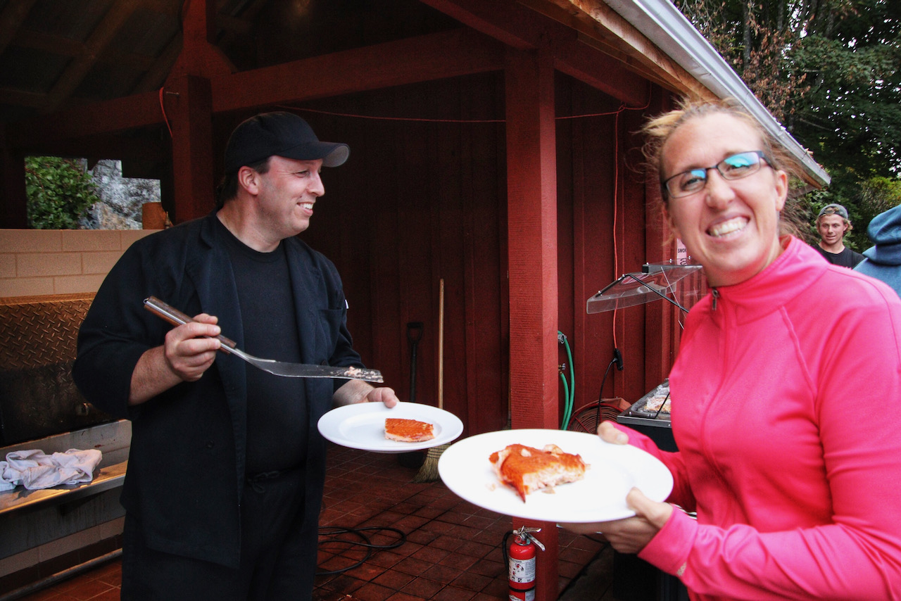 Telegraph Cove, Killer Whale Cafe, Old Saltery Pub, North Island