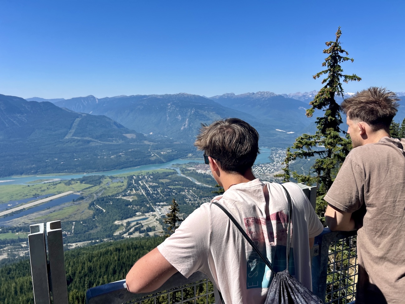 Revelstoke Highline suspension bridge overlooking the valley in summer